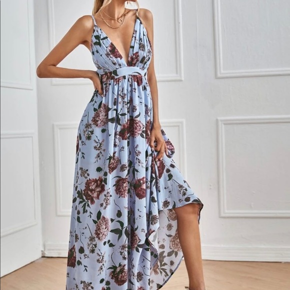 backless floral maxi dress - Picture 7 of 9